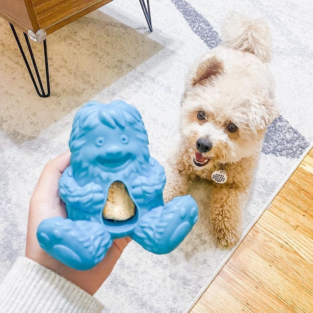 Yeti Puff and Play. Interactive Dog Treat Toy